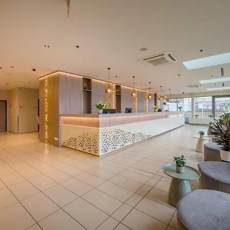 Expo Tower By Mellow Mood Hotel