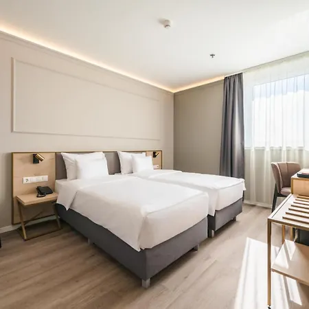 Expo Tower By Mellow Mood 4*