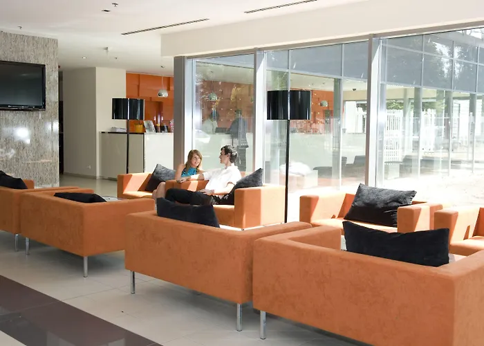 Expo Tower By Mellow Mood Hotell