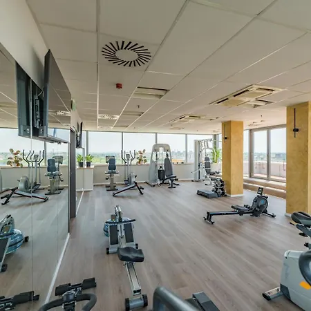 Expo Tower By Mellow Mood 4*