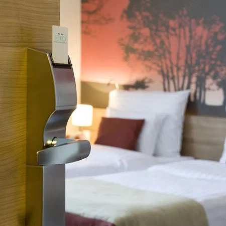 فندق Expo Tower By Mellow Mood 4*