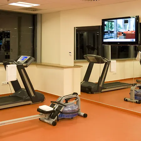 فندق Expo Tower By Mellow Mood 4*