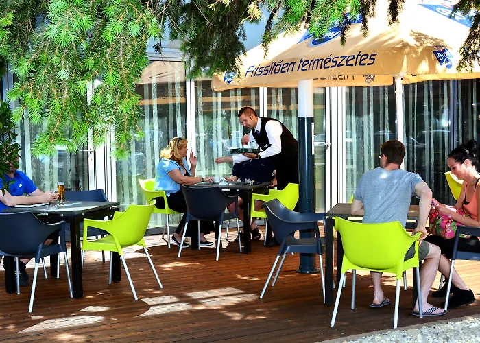 Expo Tower By Mellow Mood 4* Budapesta