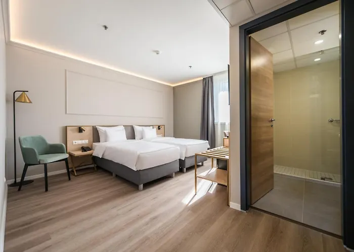 Expo Tower By Mellow Mood 4*