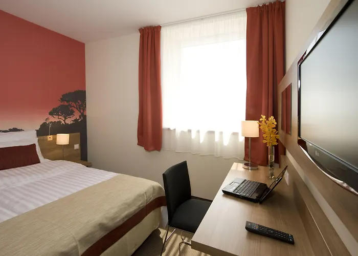 Expo Tower By Mellow Mood 4* Budapesta
